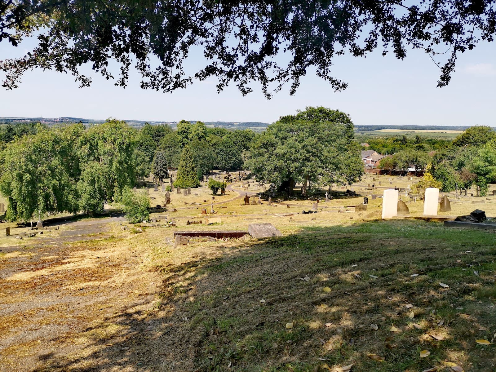 Castleford Cemetery - Image 1