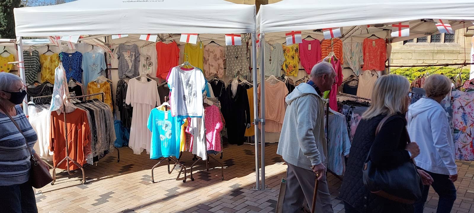 Vibrant Market Atmosphere
