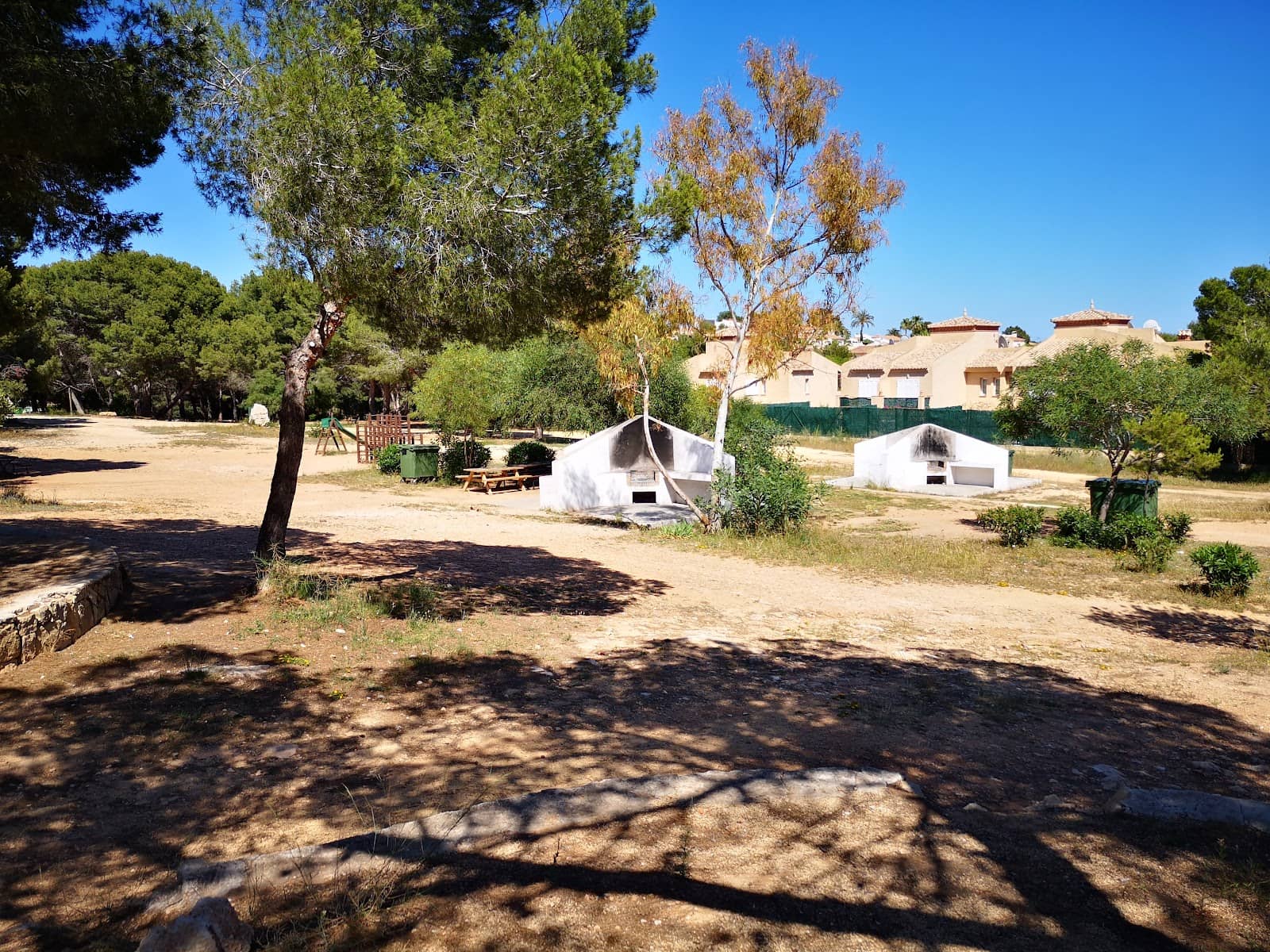 Shaded Walking Paths