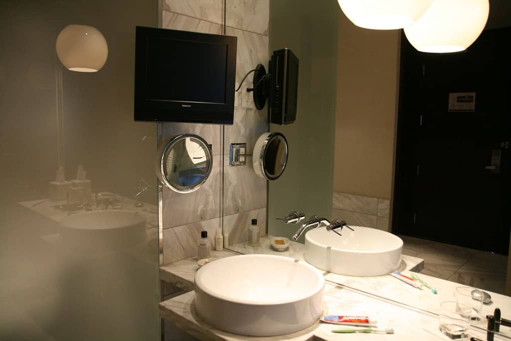 Palms Place Suites